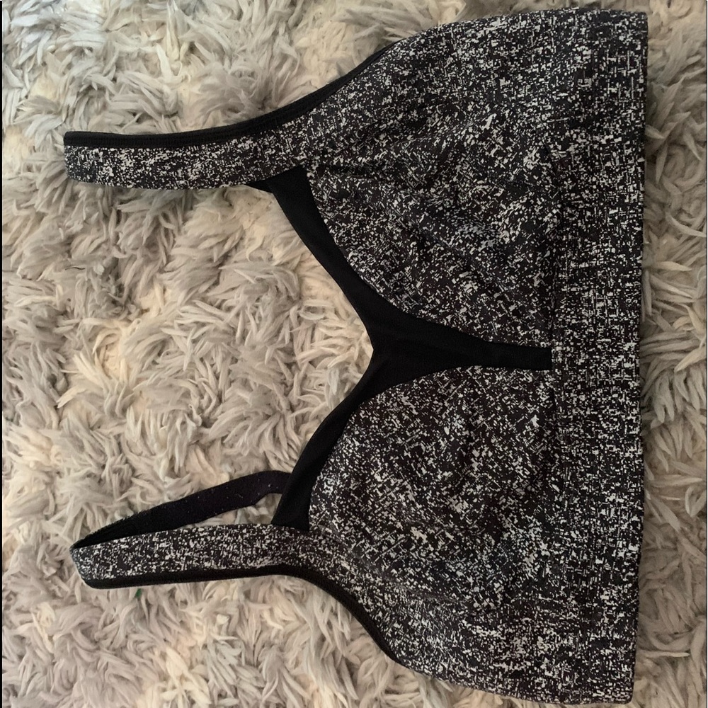 black and white sports bra